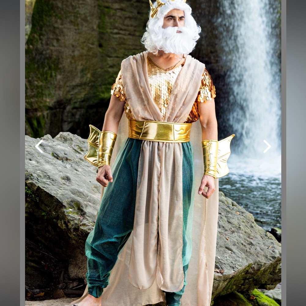 Men’s Poseidon costume size XL